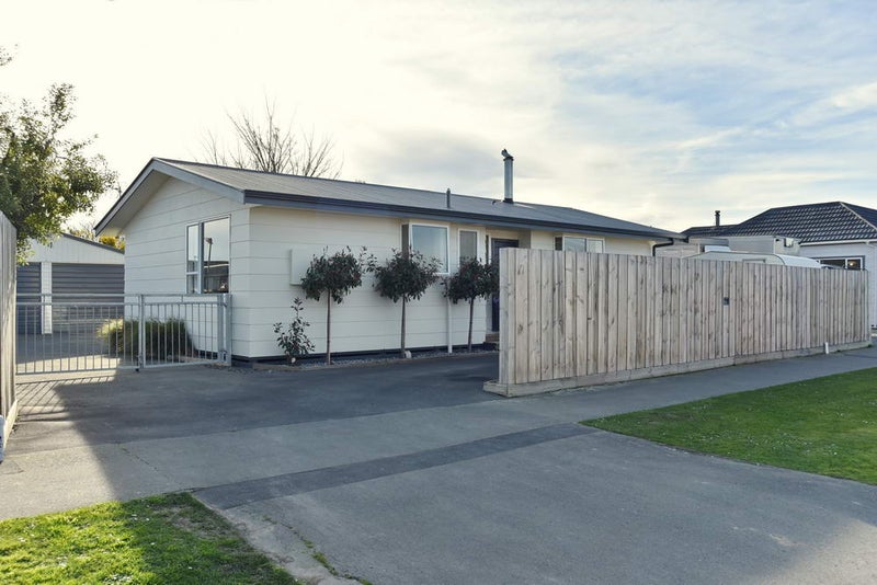 11 Tyrone Street, Belfast, Christchurch - Carousel 15
