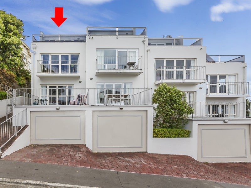 1/2 Mcfarlane Street, Mount Victoria, Wellington - Carousel 1