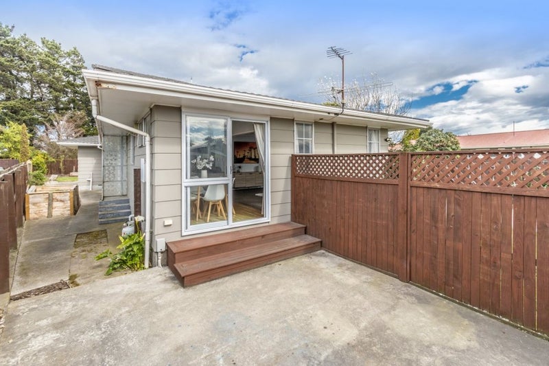 71 Denise Crescent, Hornby, Christchurch - Carousel 2