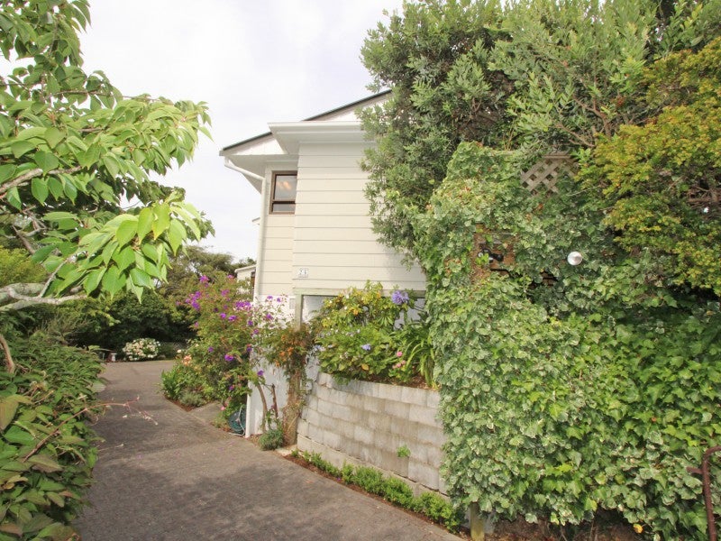 26 Annan Grove, Papakowhai, Porirua - Carousel 25