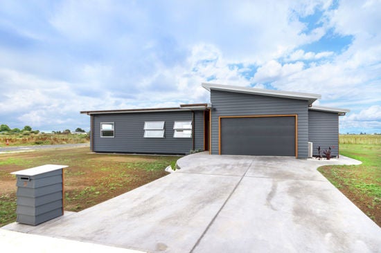 4 Costello Drive, Ngatea, Ngatea - Carousel 15