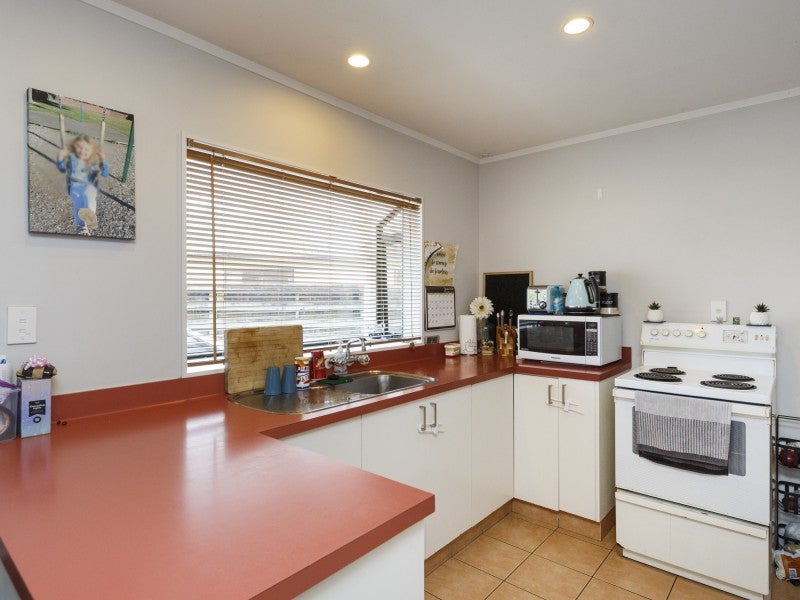 34 Lancaster Street, Highbury, Palmerston North - Carousel 2