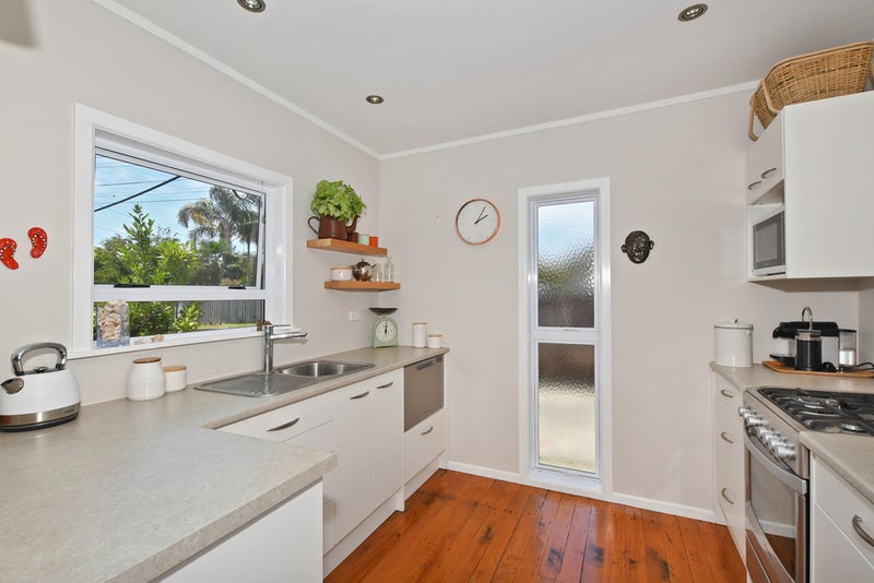 6 Montgomery Avenue, Onerahi, Whangarei - Carousel 2