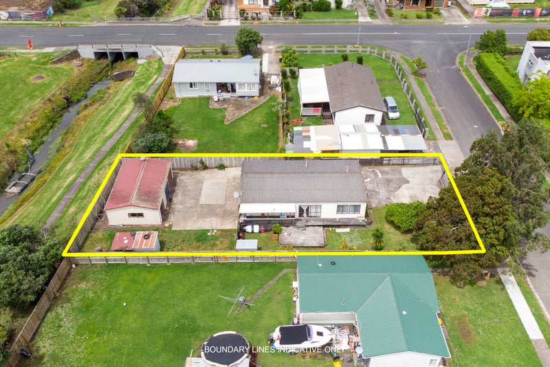 44 Ventura Street, Mangere, Auckland - Carousel 2