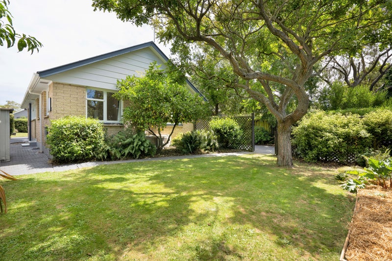 23 Haslam Crescent, Hoon Hay, Christchurch - Carousel 1