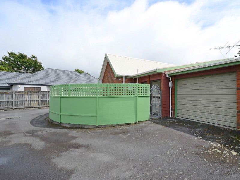 2/570 High Street, Boulcott, Lower Hutt - Carousel 2