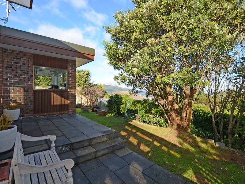 55 Belmont Terrace, Belmont, Lower Hutt - Carousel 26