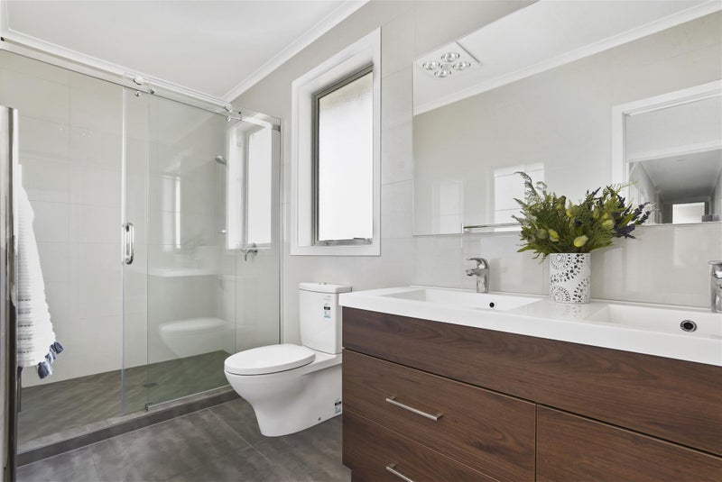 6 Dulverton Rise, Flagstaff, Hamilton - Carousel 4