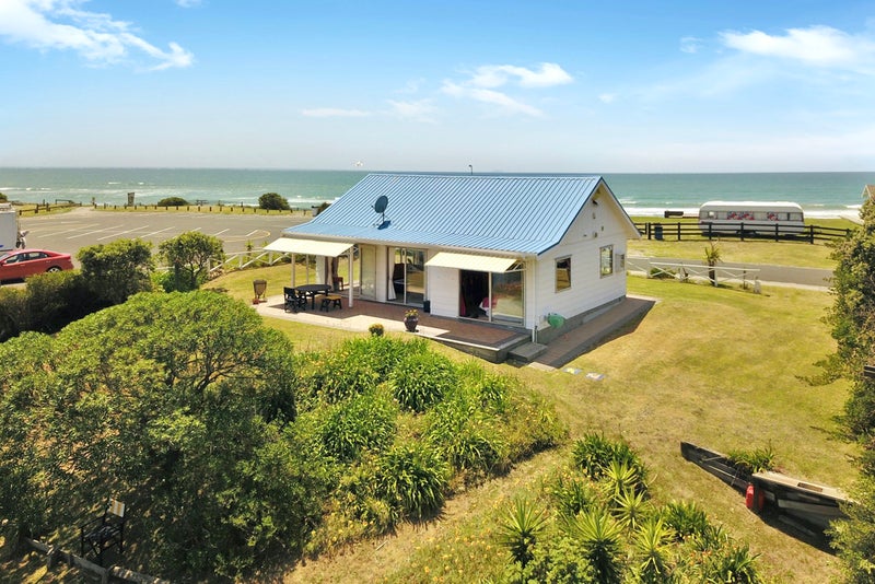 716A Pukehina Parade, Pukehina, Te Puke - Carousel 25