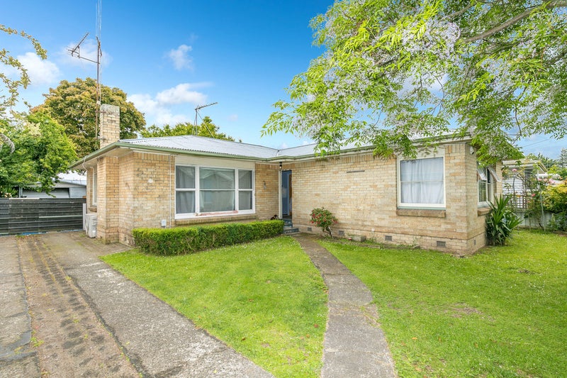 7 Masefield Drive, Enderley, Hamilton - Carousel 1