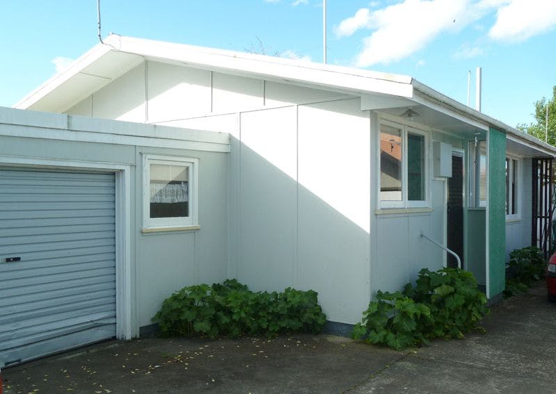 704B Whitehead Road, Saint Leonards, Hastings - Carousel 1