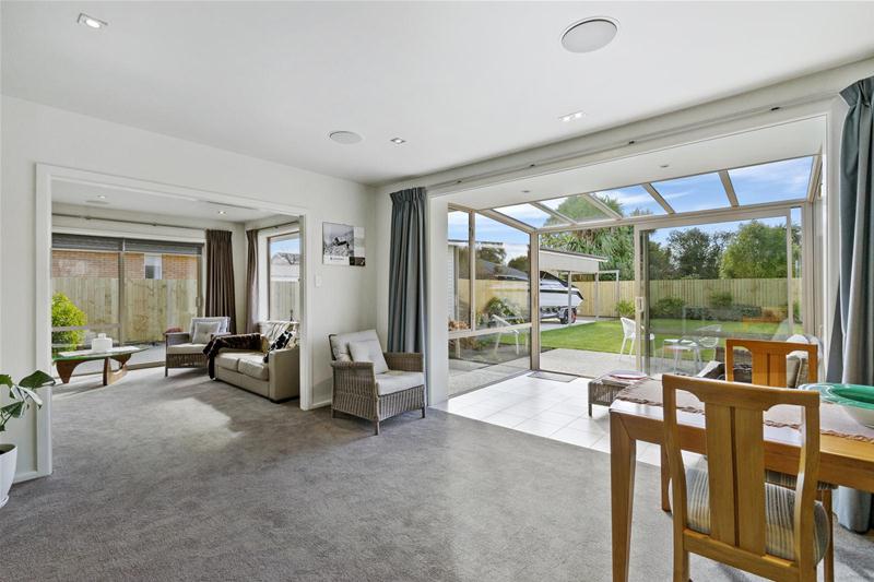 12 Glenside Avenue, Ilam, Christchurch - Carousel 2