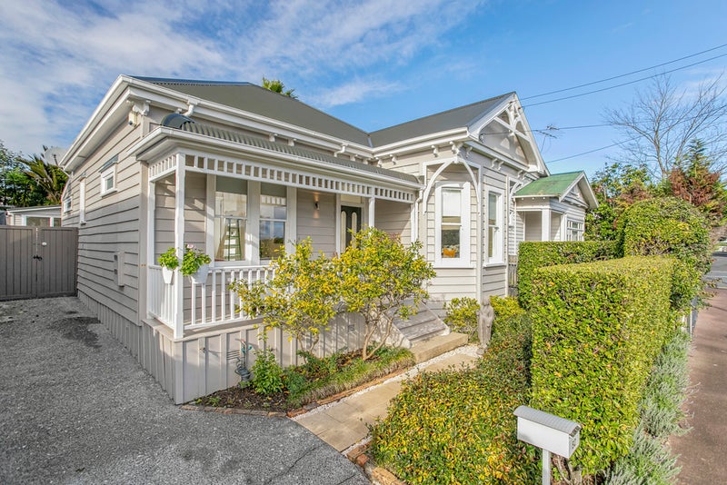 82 Williamson Avenue, Grey Lynn, Auckland - Carousel 2