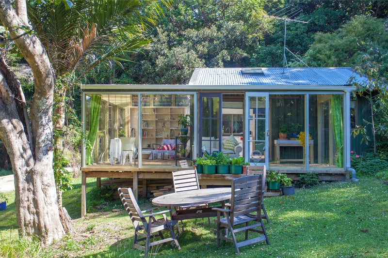 19 Hillside Road, Ostend, Waiheke Island - Carousel 2