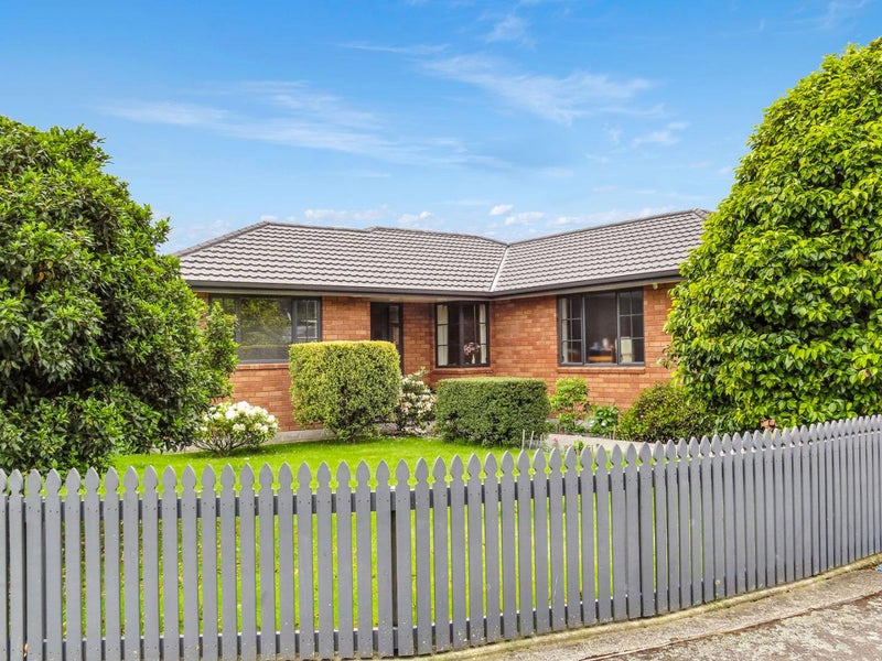 5A Rongonui Street, Elderslea, Upper Hutt - Carousel 1