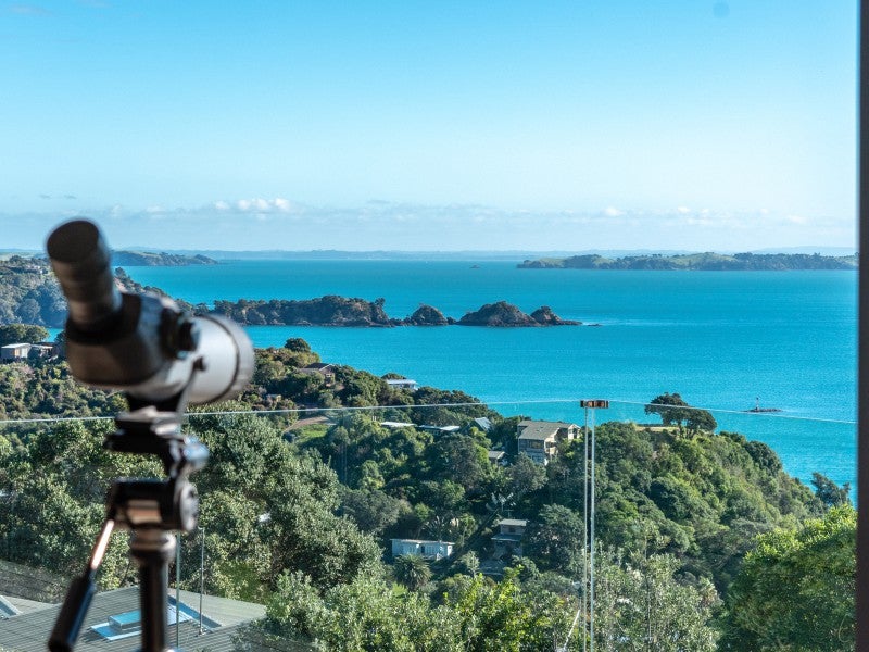 25 Great Barrier Road, Oneroa, Waiheke Island - Carousel 2
