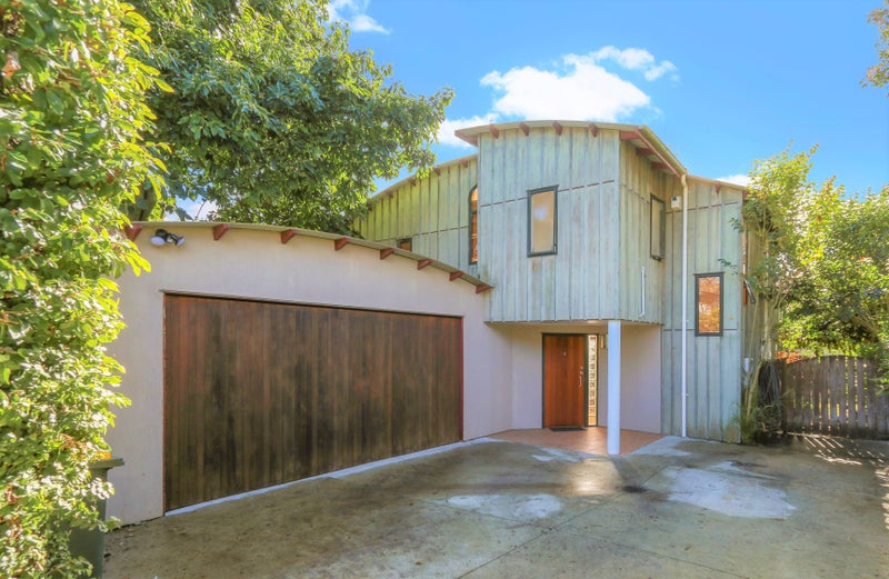 14 TAYLOR RD, Mangere Bridge, Manukau - Carousel 1