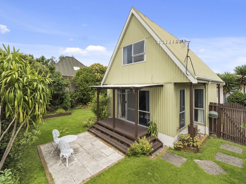 119B Forest Lake Road, Forest Lake, Hamilton - Carousel 1