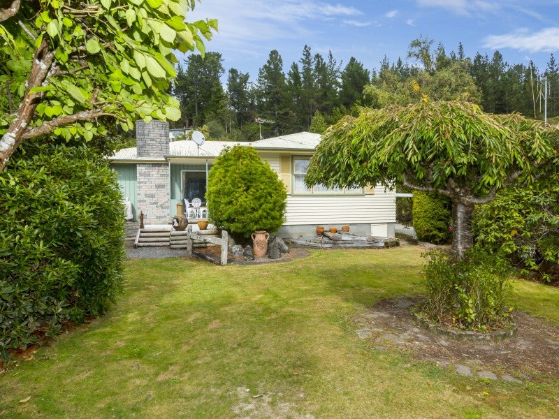 210 Plateau Road, Te Marua, Upper Hutt - Carousel 1