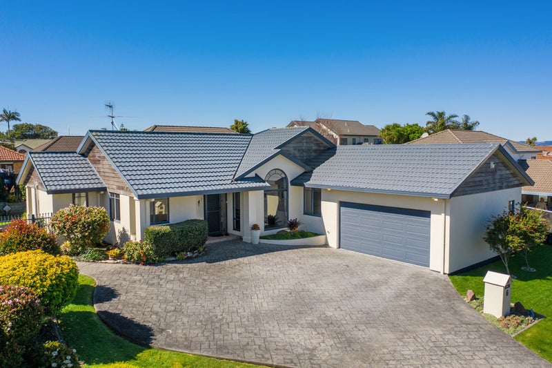 6 Stewart Gibson Place, Manurewa, Auckland - Carousel 1