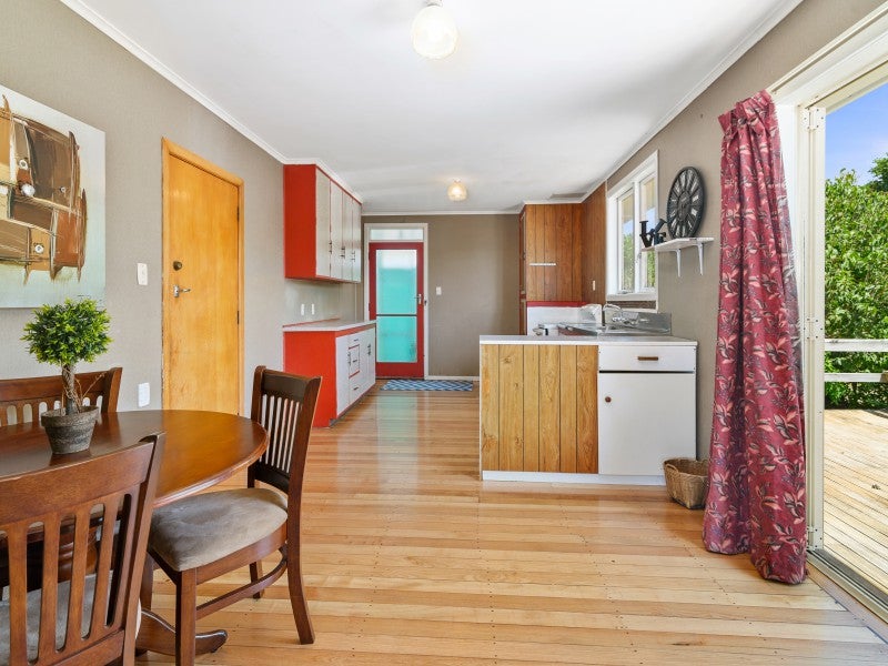 21 Mount View Drive, Mangakakahi, Rotorua - Carousel 2