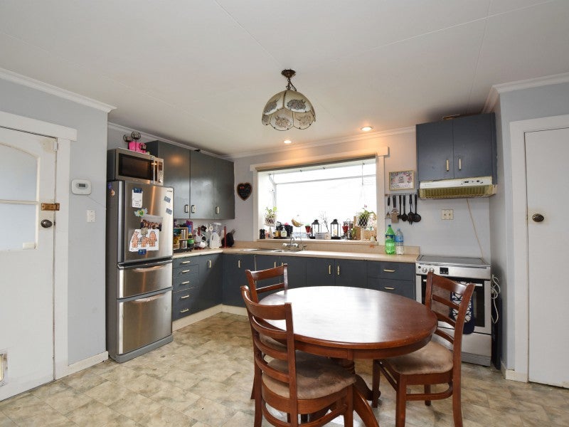 15 Tanner Street, Grasmere, Invercargill - Carousel 2