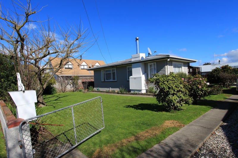 27 Bomford Street, Mayfield, Blenheim - Carousel 1