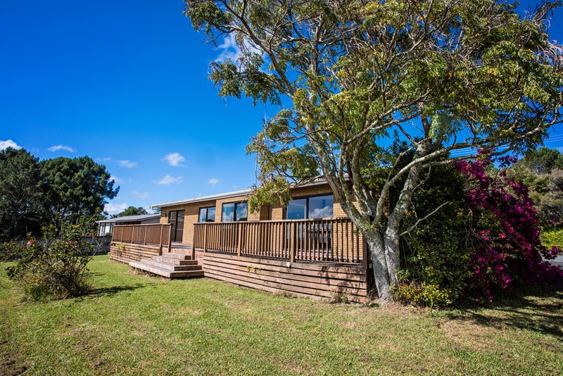 42 Melody Lane, Mangōnui - Carousel 2