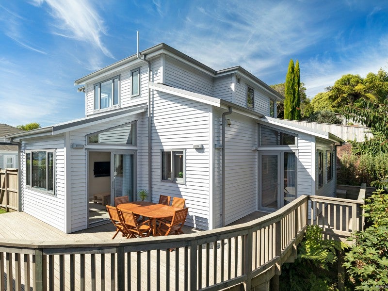 29D Margaret Street, Wadestown, Wellington - Carousel 1