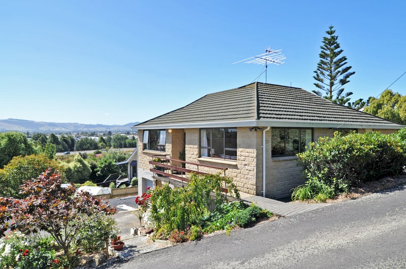 41 Clyde Street, Kinmont Park, Mosgiel - Carousel 1