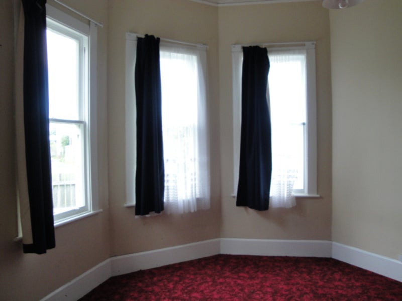 17 Talbot Street, Whanganui East, Whanganui - Carousel 8