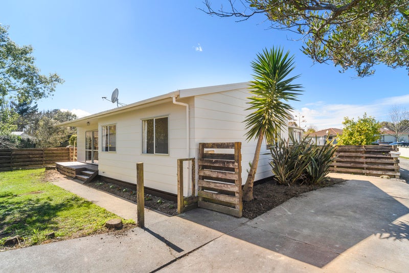 52A Newton Place, Westbrook, Palmerston North - Carousel 15