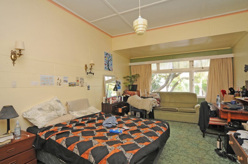 49 Austin Street, Mount Victoria, Wellington - Carousel 6