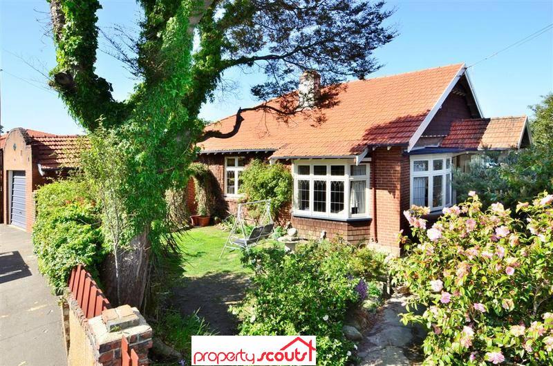 24 Tweed Street, Roslyn, Palmerston North - Carousel 1