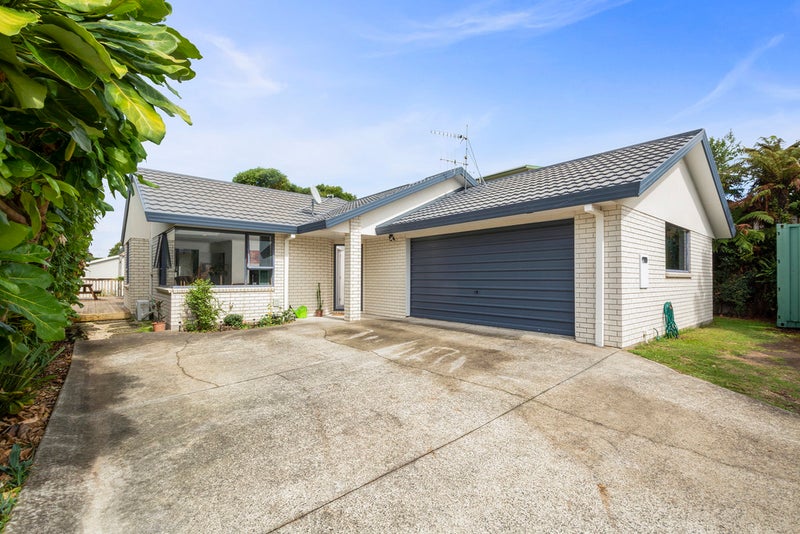 26B Princess Road, Bellevue, Tauranga - Carousel 1