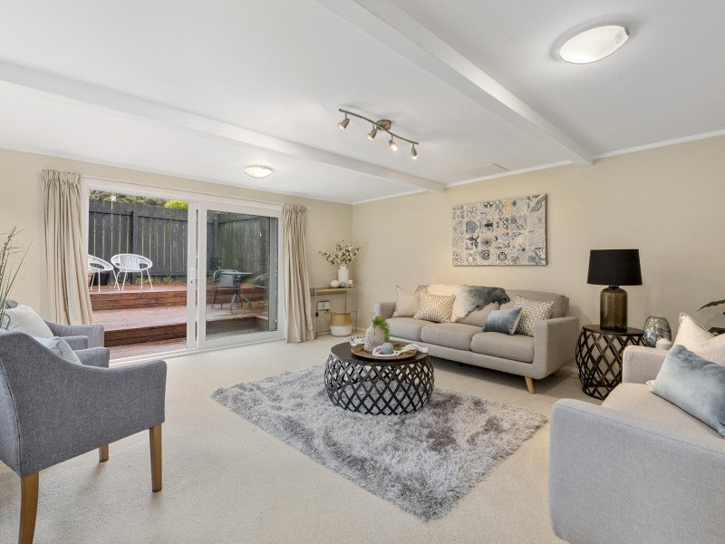 207 Miromiro Road, Normandale, Lower Hutt - Carousel 2