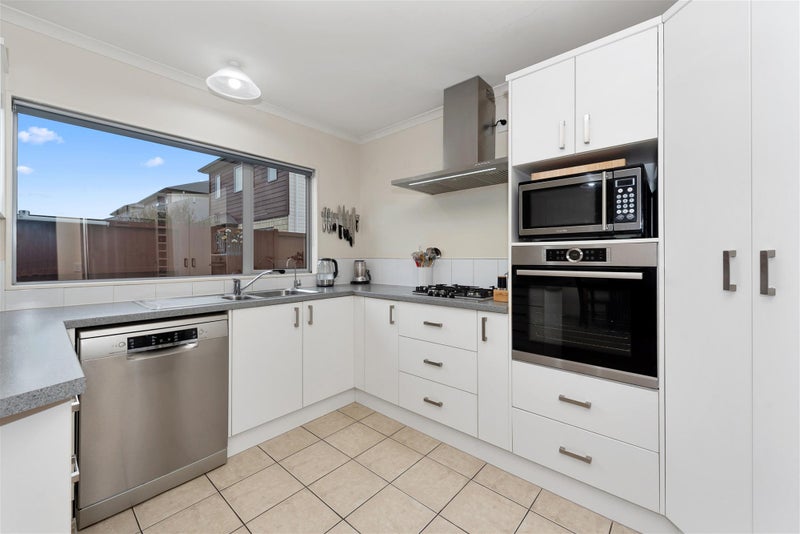 31 Gordon Davies Lane, Huntington, Hamilton - Carousel 2