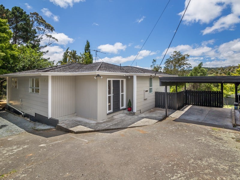 47 Wyndham Road, Pinehaven, Upper Hutt - Carousel 2