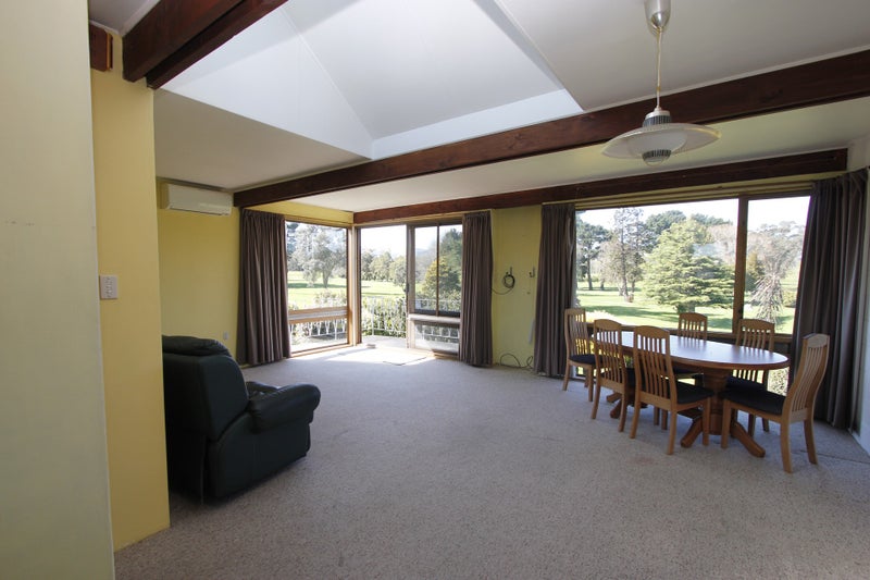 18A Opawa Place, Terrace End, Palmerston North - Carousel 2