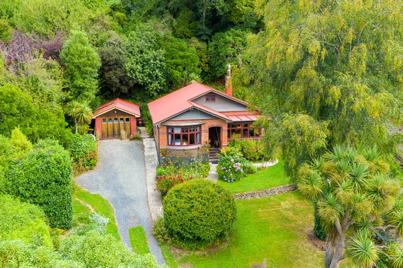 15 Malvern Street, Woodhaugh, Dunedin - Carousel 1