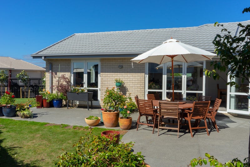 4 Kilkivan Lane, Broomfield, Christchurch - Carousel 2
