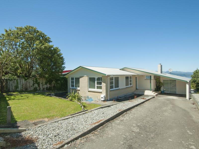 21 Acacia Avenue, Maungaraki, Lower Hutt - Carousel 1