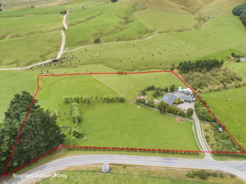 183 Tokomaru Road, TOKOMARU, PALMERSTON NORTH - Carousel 1