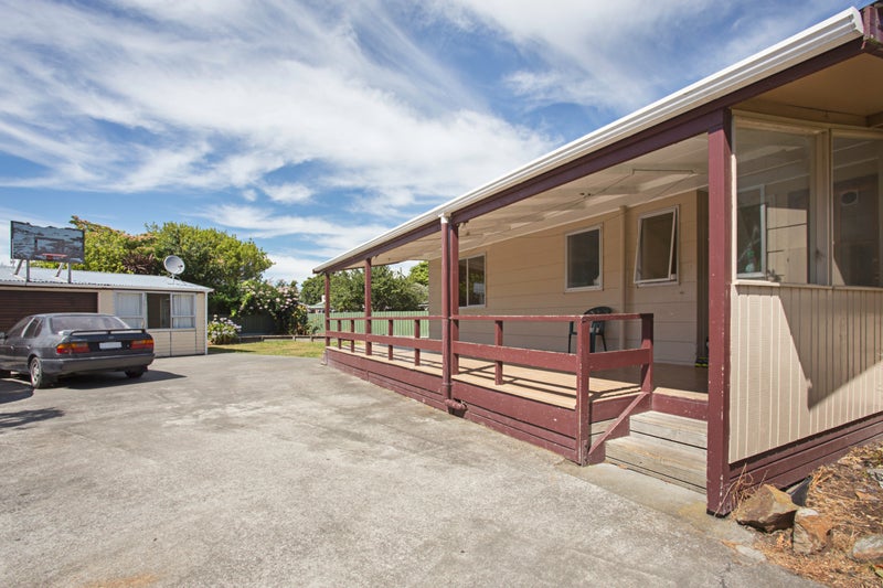 23 Clarke Avenue, Highbury, Palmerston North - Carousel 13