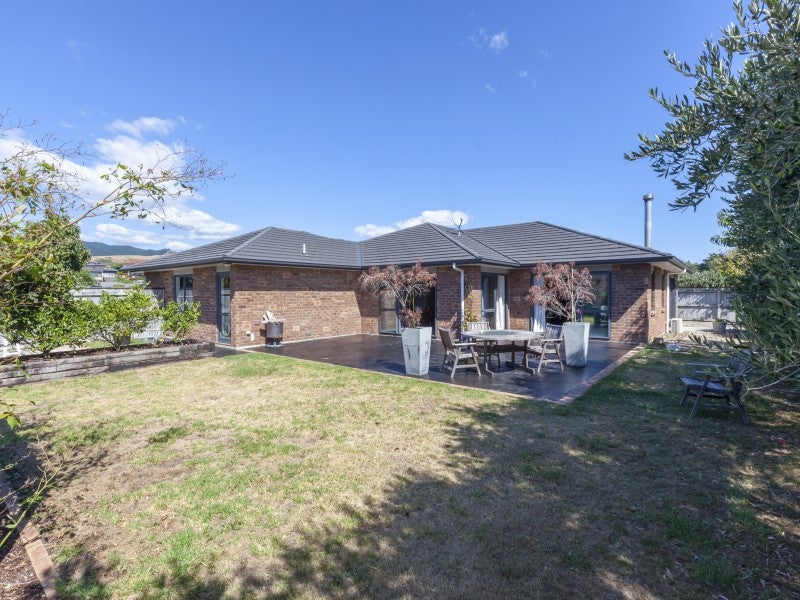 27 Telford Way, Raumati Beach, Paraparaumu - Carousel 1