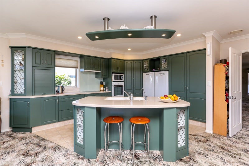 14 Belt Road, Moturoa, New Plymouth - Carousel 2