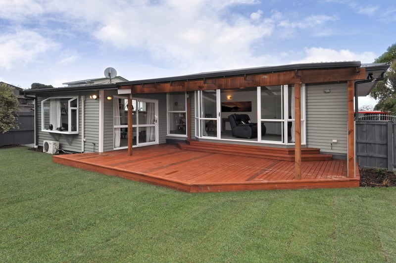 6 Claridges Road, Casebrook, Christchurch - Carousel 1