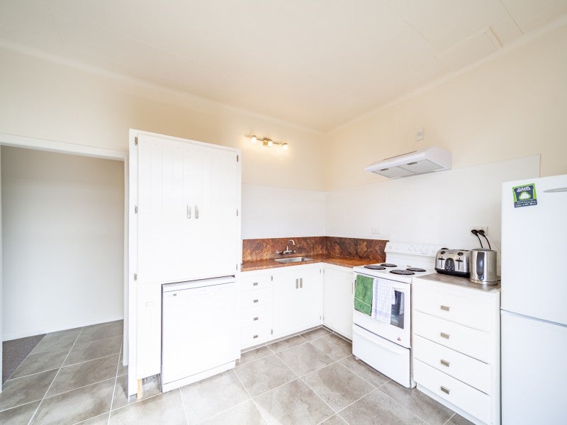 106 Charles Street, Westshore, Napier - Carousel 2