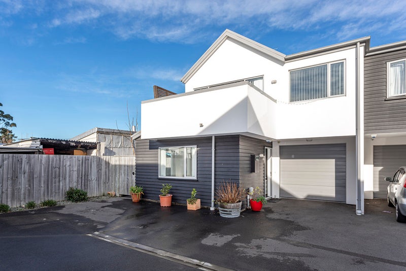 264F Stanmore Road, Richmond, Christchurch - Carousel 1