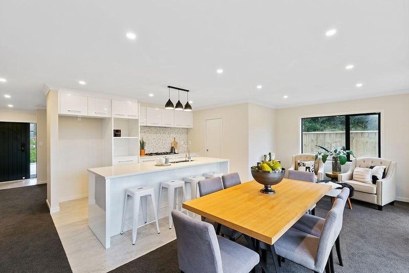 6 Pihipihi Way, Crofton Downs, Wellington - Carousel 2